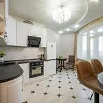 Appartamento возле аркадии и парка победы с балконом *