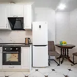 возле аркадии и парка победы с балконом Appartamento *