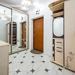 возле аркадии и парка победы с балконом Appartamento