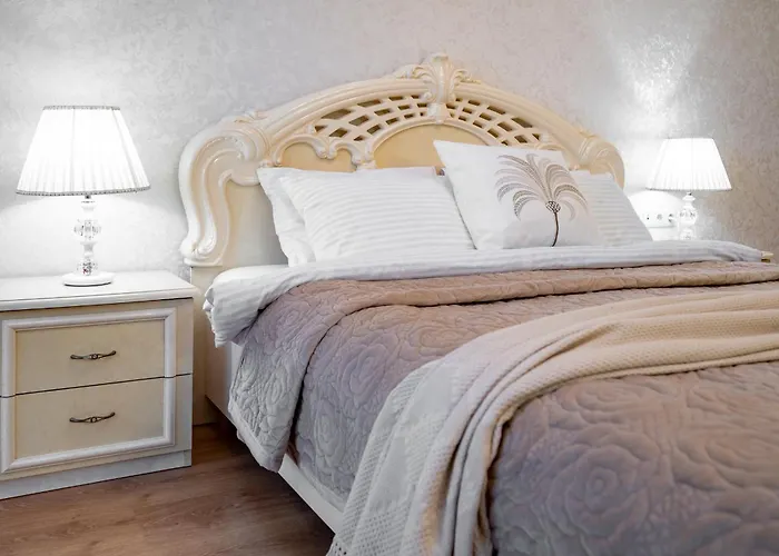 возле аркадии и парка победы с балконом Apartament Odessa