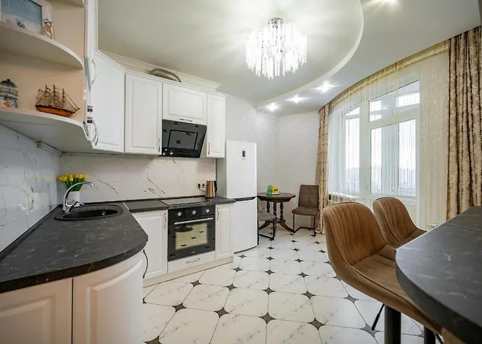 Apartment возле аркадии и парка победы с балконом *