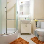 Квартира Возле Аркадии И Парка Победы С Балконом Apartment *